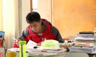 男生复读一年涨220分