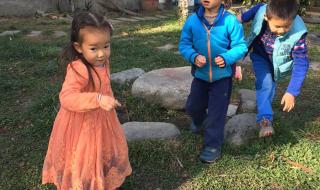 一个两个三个小朋友